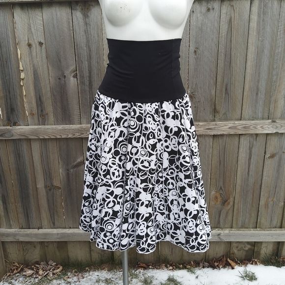 CAROLE LITTLE party skirt - Picture 1 of 4